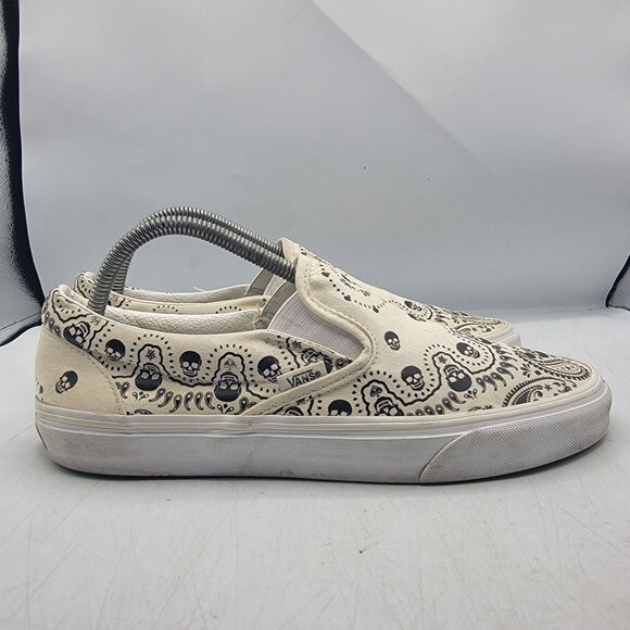Vans Classic Slip On Skull Bandanna Mens 9 White Low Top Canvas Sneaker - Picture 13 of 13